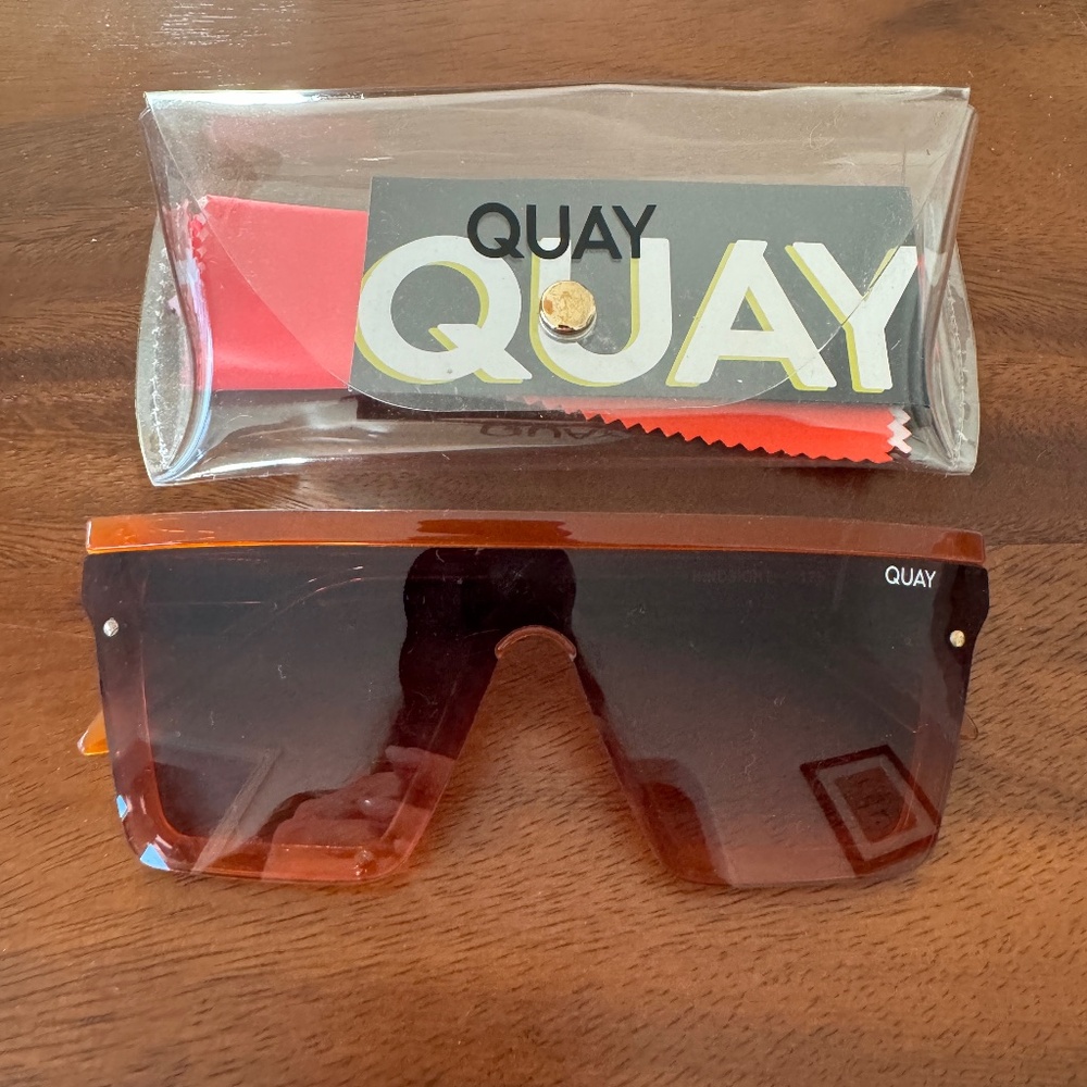 QUAY hindsight 125 sunglasses